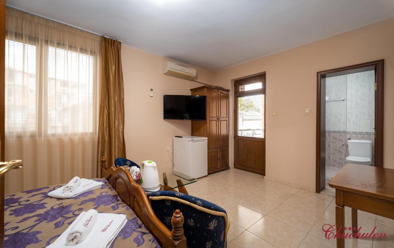 Hotel Chuchulev Σωζόπολη Εξωτερικό φωτογραφία
