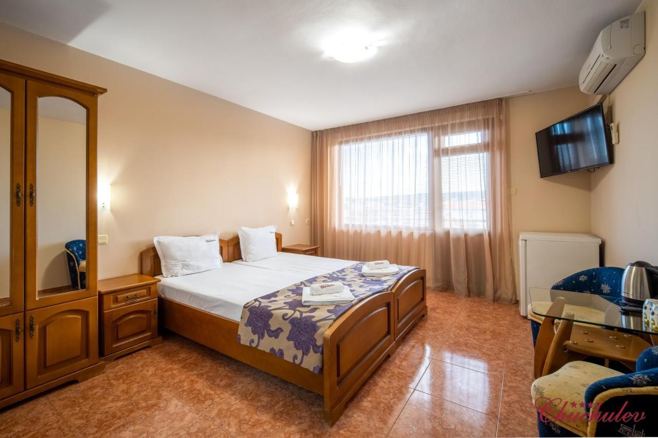 Hotel Chuchulev Σωζόπολη Εξωτερικό φωτογραφία