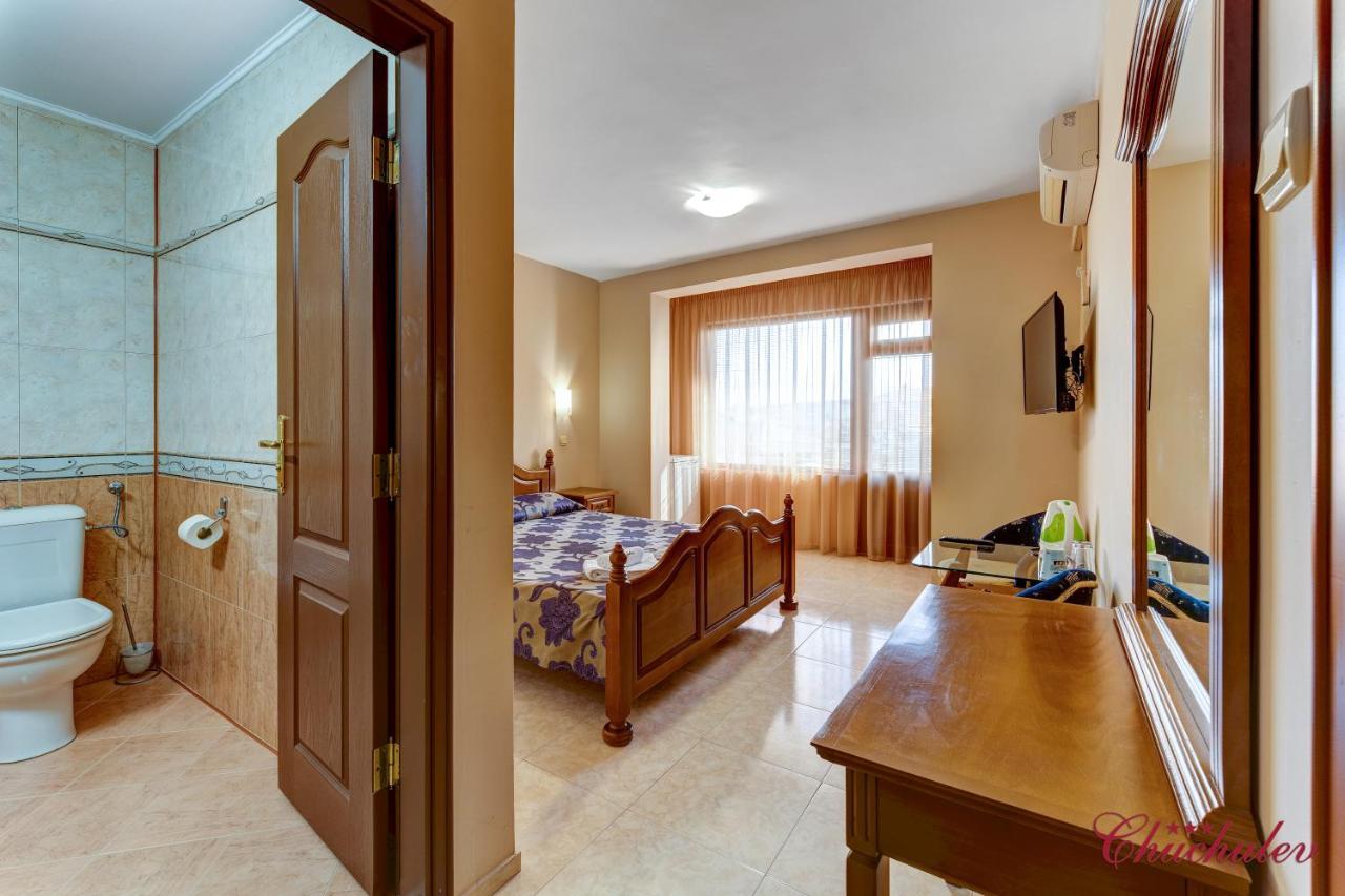 Hotel Chuchulev Σωζόπολη Εξωτερικό φωτογραφία