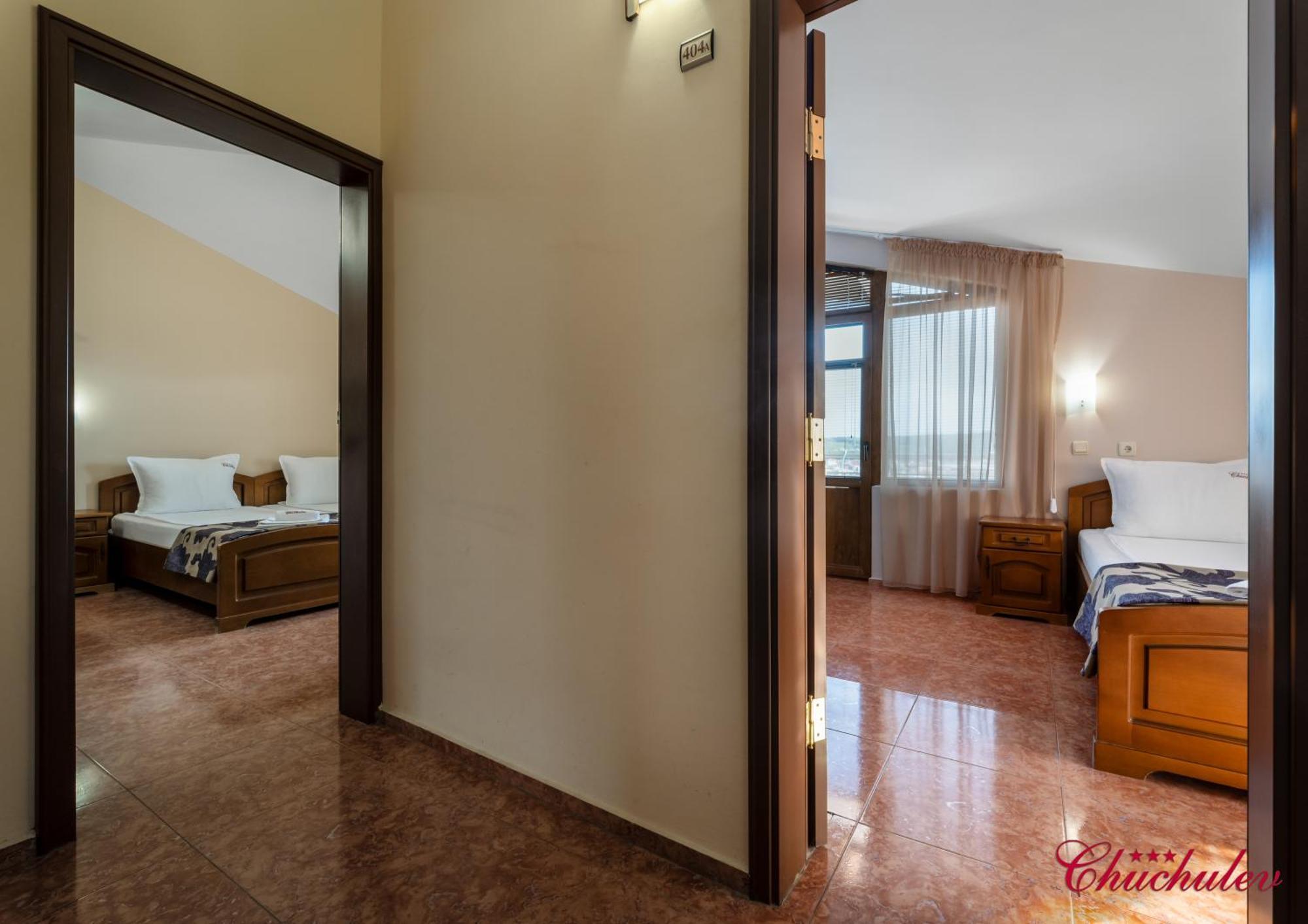 Hotel Chuchulev Σωζόπολη Εξωτερικό φωτογραφία
