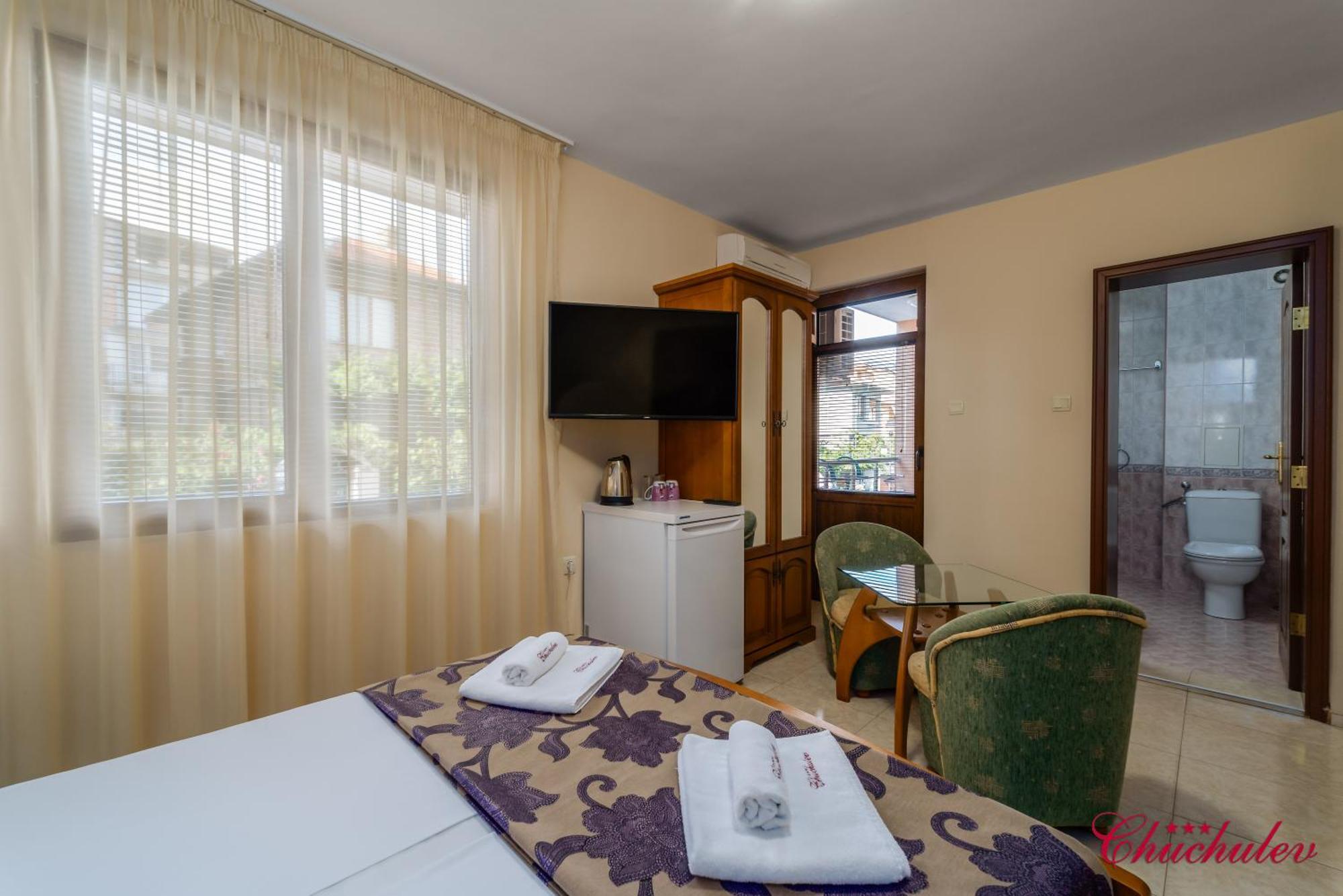 Hotel Chuchulev Σωζόπολη Εξωτερικό φωτογραφία