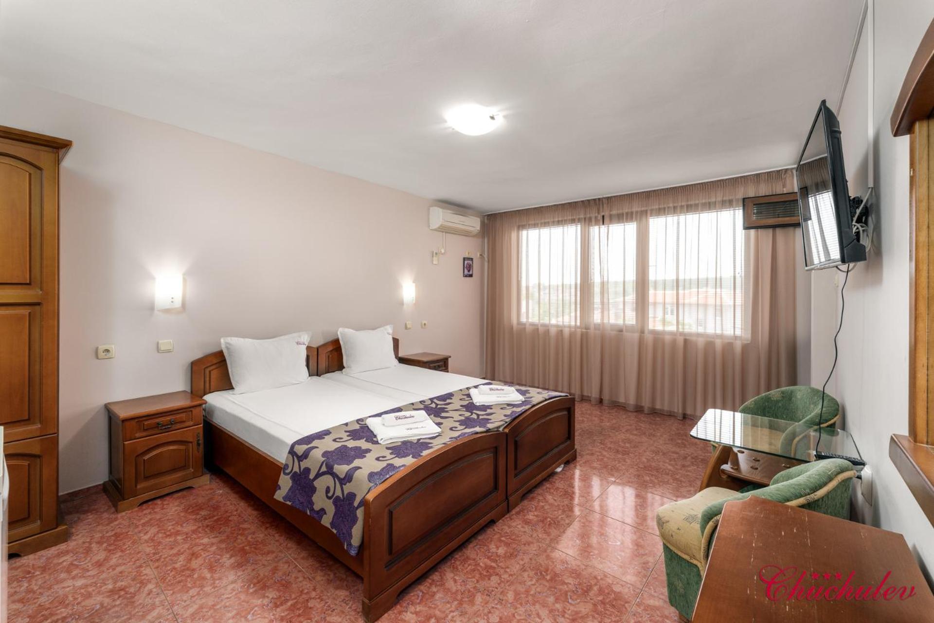 Hotel Chuchulev Σωζόπολη Εξωτερικό φωτογραφία
