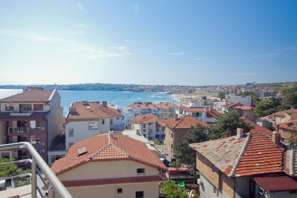 Hotel Chuchulev Σωζόπολη Εξωτερικό φωτογραφία